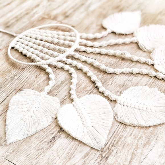 Bohemian Macrame Hanging Handmade Tapestry in Ivory Crème White Pearl Color - Picture 3 of 8